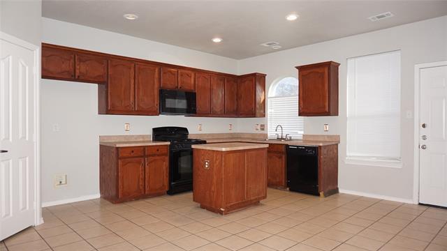 Foto del edificio - 5613 Penwell Dr