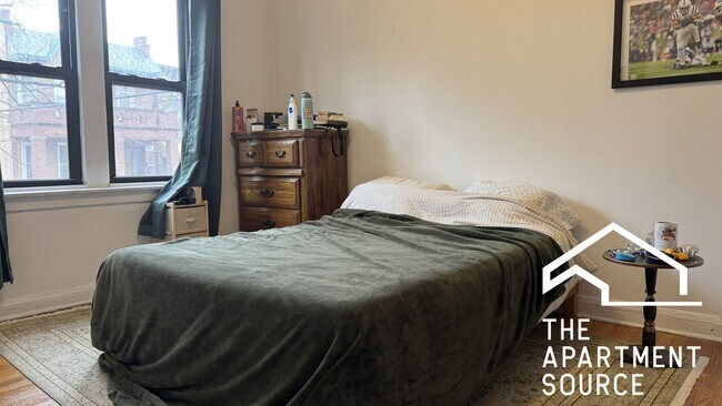 Foto del edificio - 2919 W McLean Ave