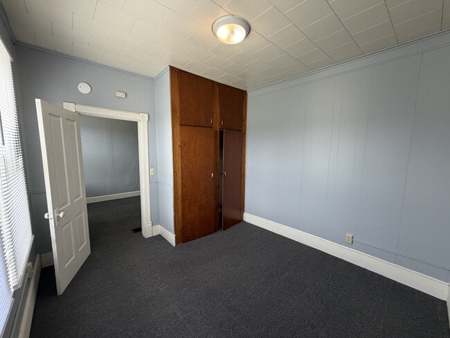 Building Photo - 2914 Pinard St
