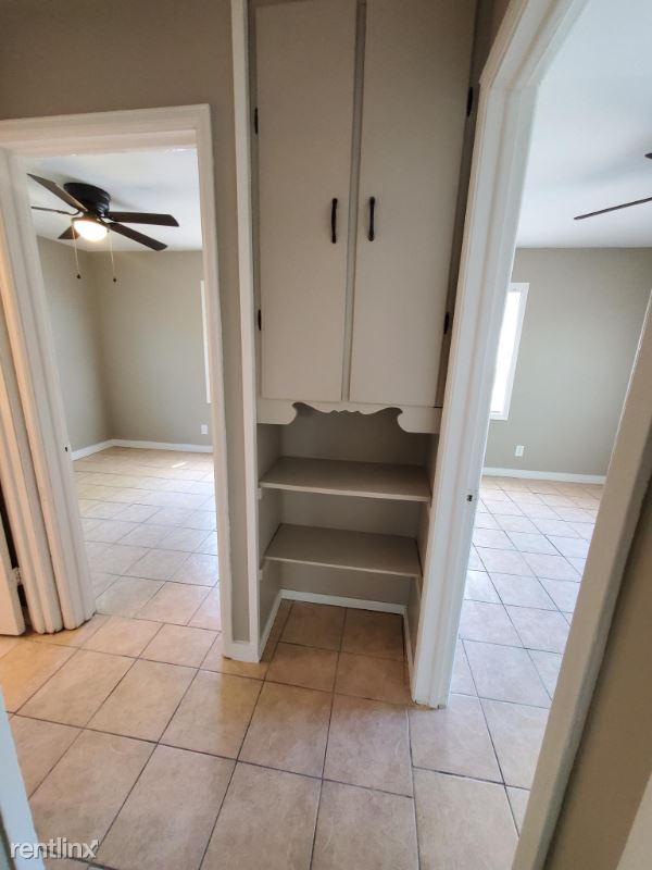 Foto del edificio - 2 br, 1 bath House - 2332 SW Edgewater Ter