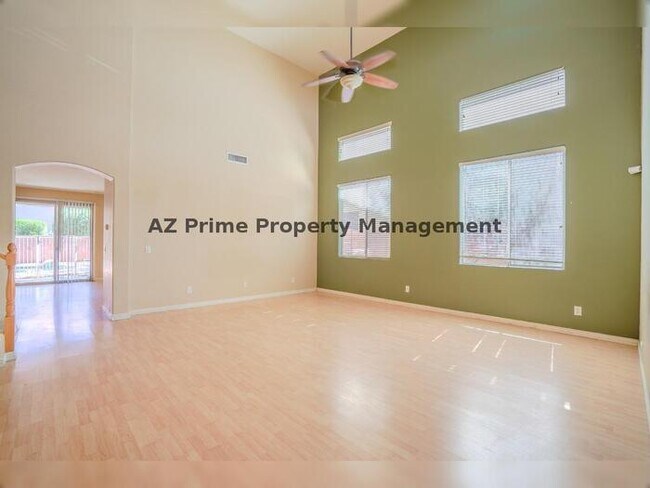 Building Photo - 17647 W Rimrock St