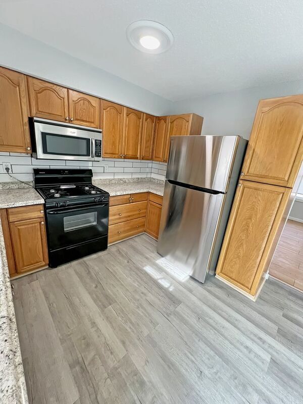 Foto del edificio - 1119 Lake Maurer Rd