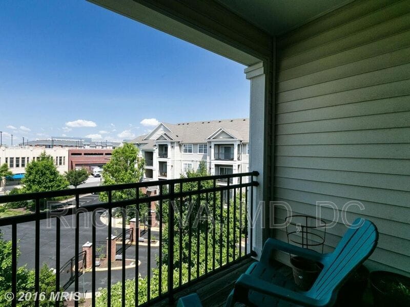 12905 Centre Park Cir Unit 401, Herndon, VA 20171 Condo for Rent in
