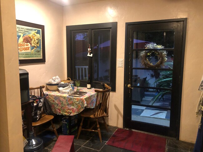 Foto del edificio - 217 Saint Albans Ave
