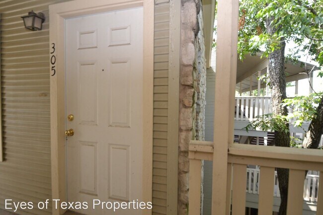 Building Photo - 1 br, 1 bath House - 4401 Speedway #305