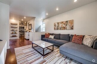 Building Photo - 4403 Buena Vista St