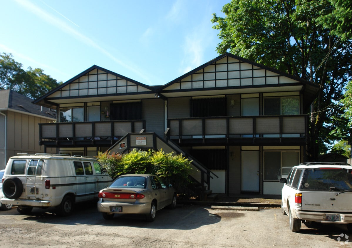 Building Photo - Rickshaw Apartments