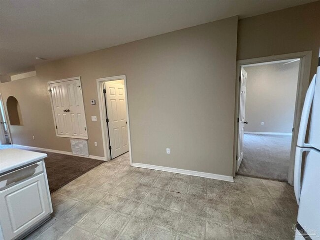 Building Photo - 7101 Joy St