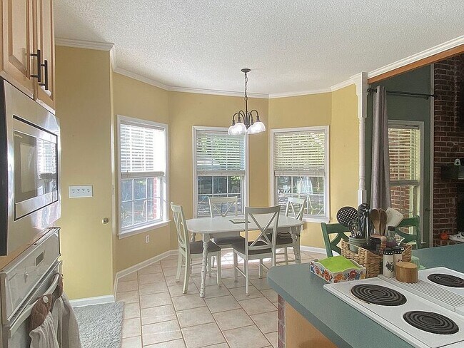 Foto del edificio - 8898 Hailey Rd