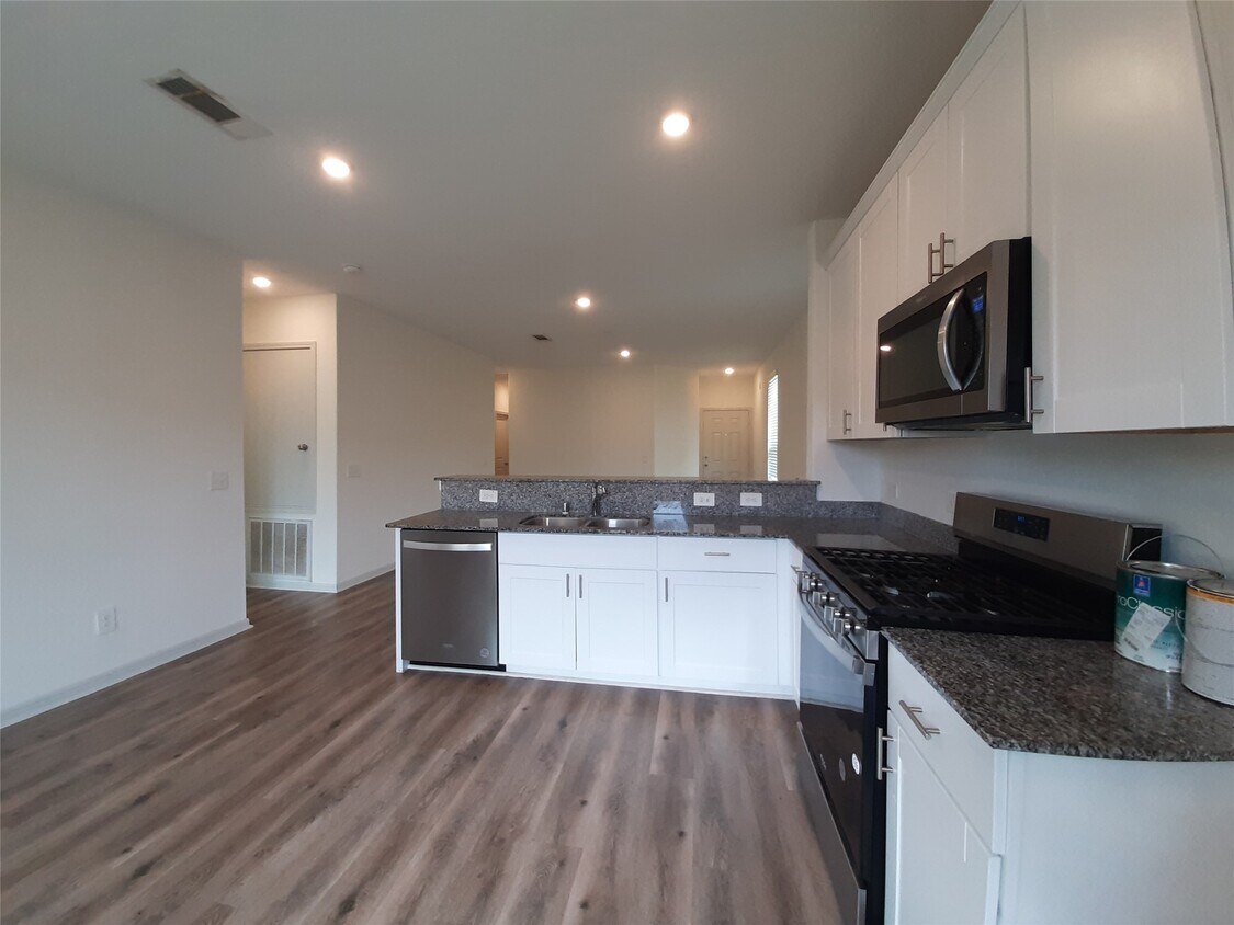 Foto del edificio - 23410 Chiasso St