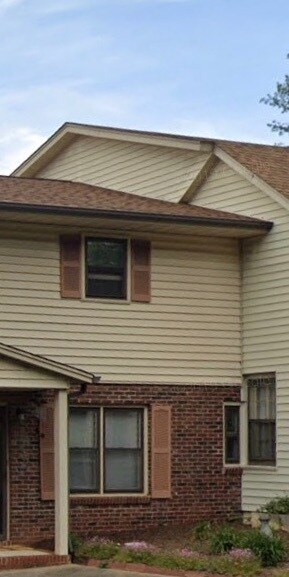 Building Photo - 873 4th St Dr NW