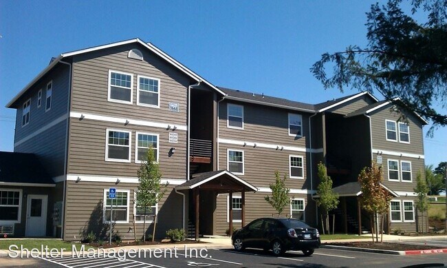 Building Photo - 1668 Baxter Rd SE