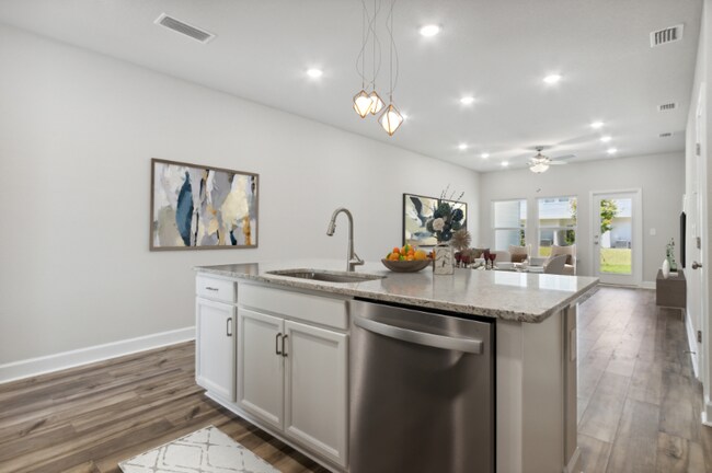 Building Photo - 95036 Terris Wy