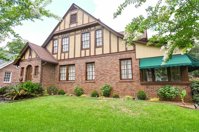 Foto del edificio - 1451 Watson St