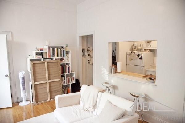 Building Photo - 197 Clinton St