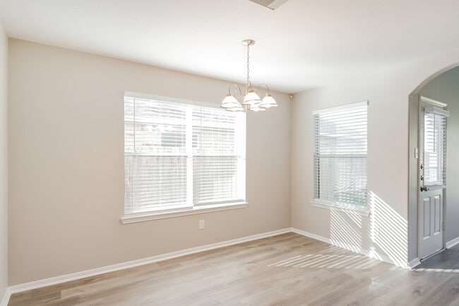 Building Photo - 14811 Forest Enclave Ln