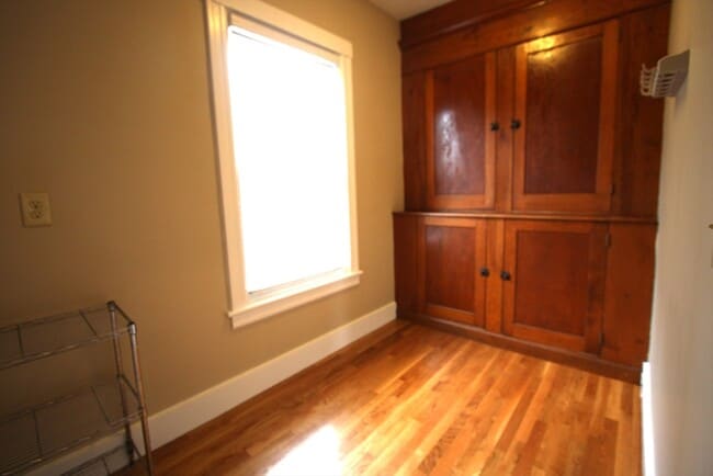 Foto del edificio - 53 E Central St