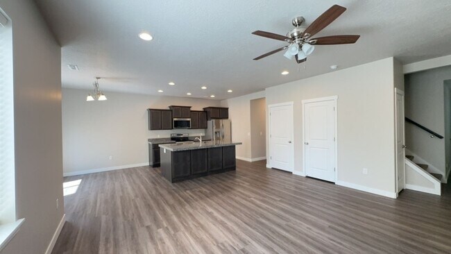 Foto del edificio - 823 N Wellington Ct