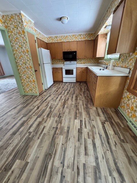 Foto del edificio - 8770 Brunswick Rd