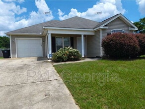 Building Photo - 206 Gayla Ct