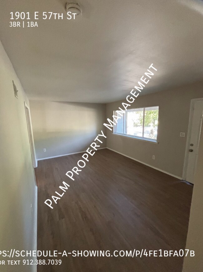 Foto del edificio - 1901 E 57th St