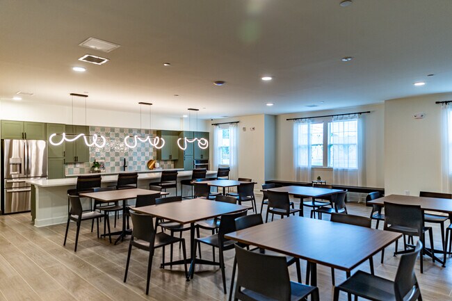 Sala de actividades comunitarias - Brentwood Commons