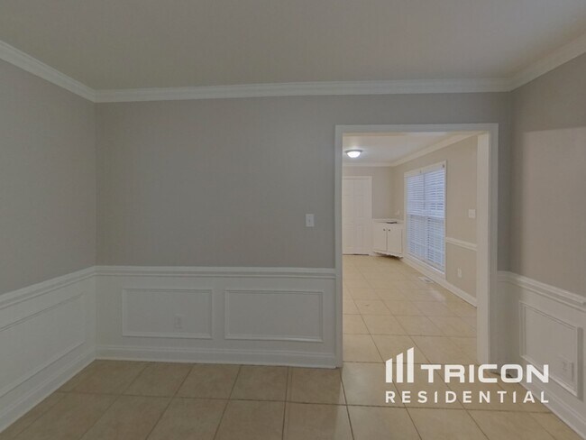 Foto del edificio - 2424 Damascus Dr