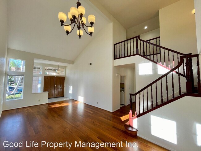Building Photo - 4 br, 3 bath House - 2312 Via Platillo