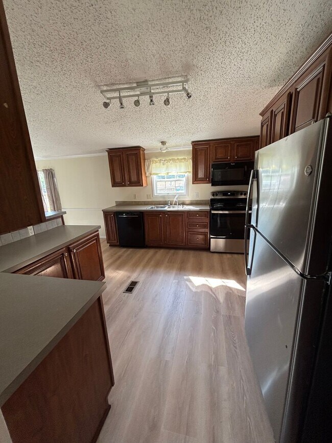 Foto del edificio - 3 Bedroom Blanchard Home - Just remodeled!