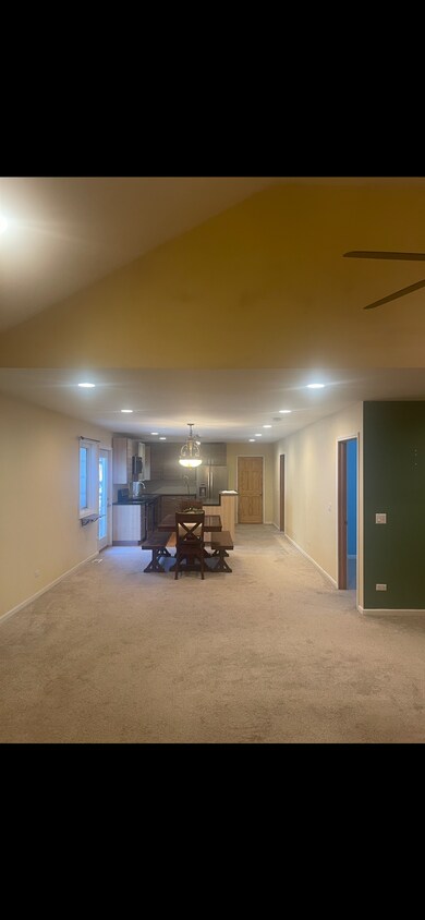 Foto principal - 1212 O'Plaine Rd