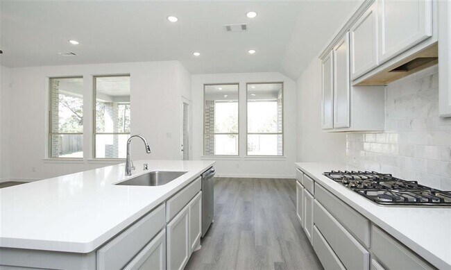 Building Photo - 17127 Crimson Crest Dr