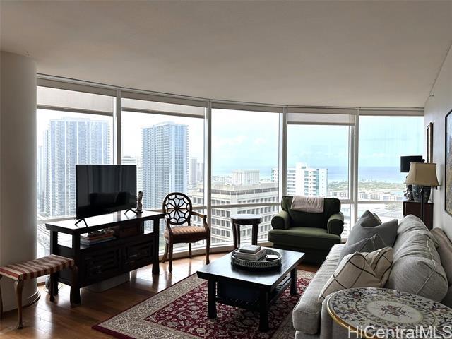 Building Photo - 1296 Kapiolani Blvd