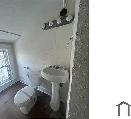 Foto del edificio - 1231 W 5th St