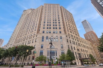 Building Photo - 850 N Lake Shore Dr