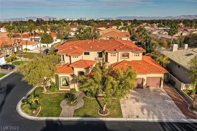 Foto del edificio - 4980 Mountain Creek Dr