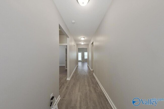 Foto del edificio - 11440 Crimson Ridge Rd