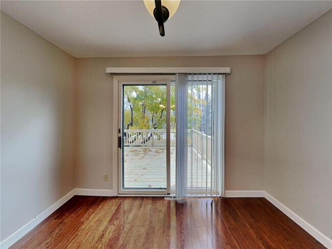 Foto del edificio - 8525 Ivywood Ave S