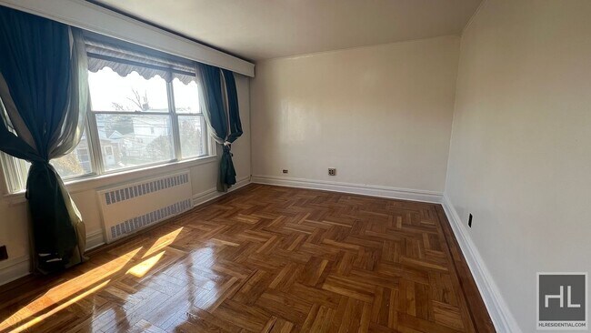 Building Photo - 1800 EAST 52 STREET