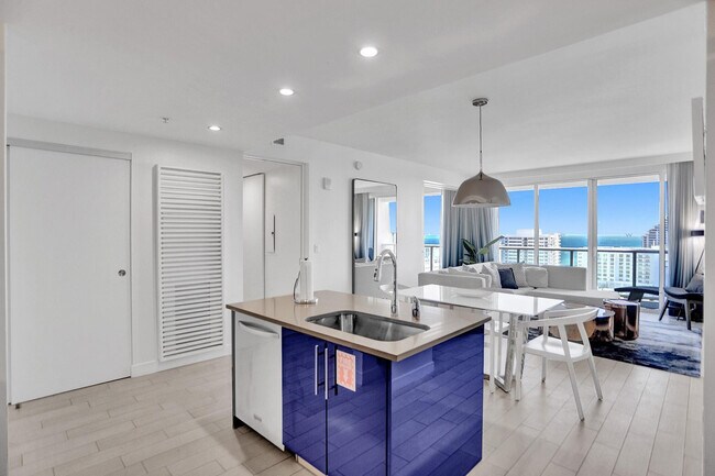 Foto del edificio - 3101 Bayshore Dr