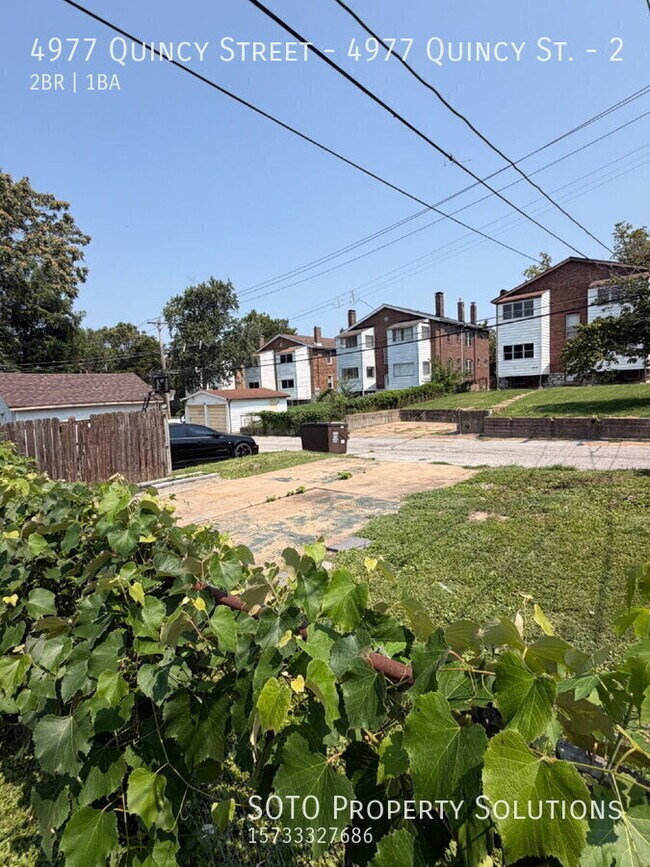 Foto del edificio - 4977 Quincy St