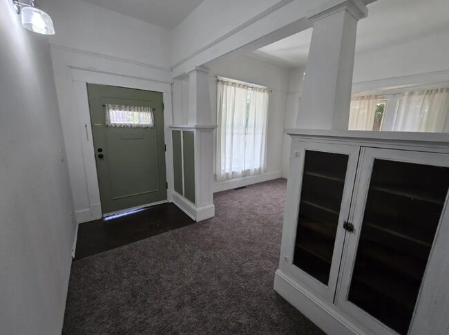 Foto del edificio - 214 Stark St