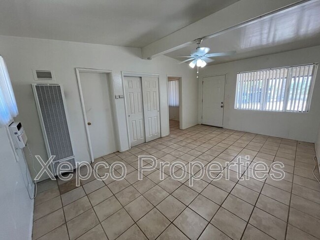 Building Photo - 13336 Ave Hermosa