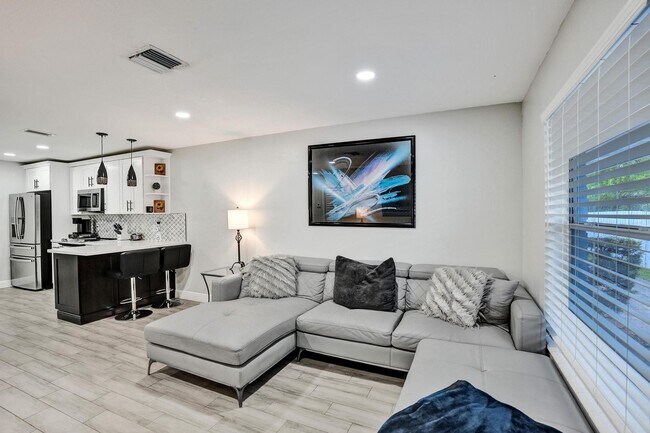 Foto del edificio - 343 SE 4th Ave