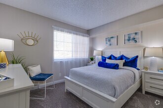 2 BR, 2 BA - 1,040 SF - Royal Palms