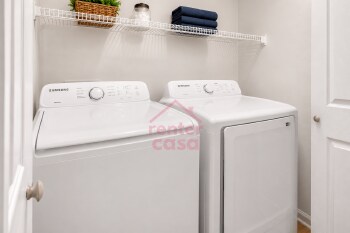 Foto del edificio - The Deese | $200/Week (First 4 Weeks Limited Promo!) Move-In Ready Room Rental - PRIVATE BATH – N...