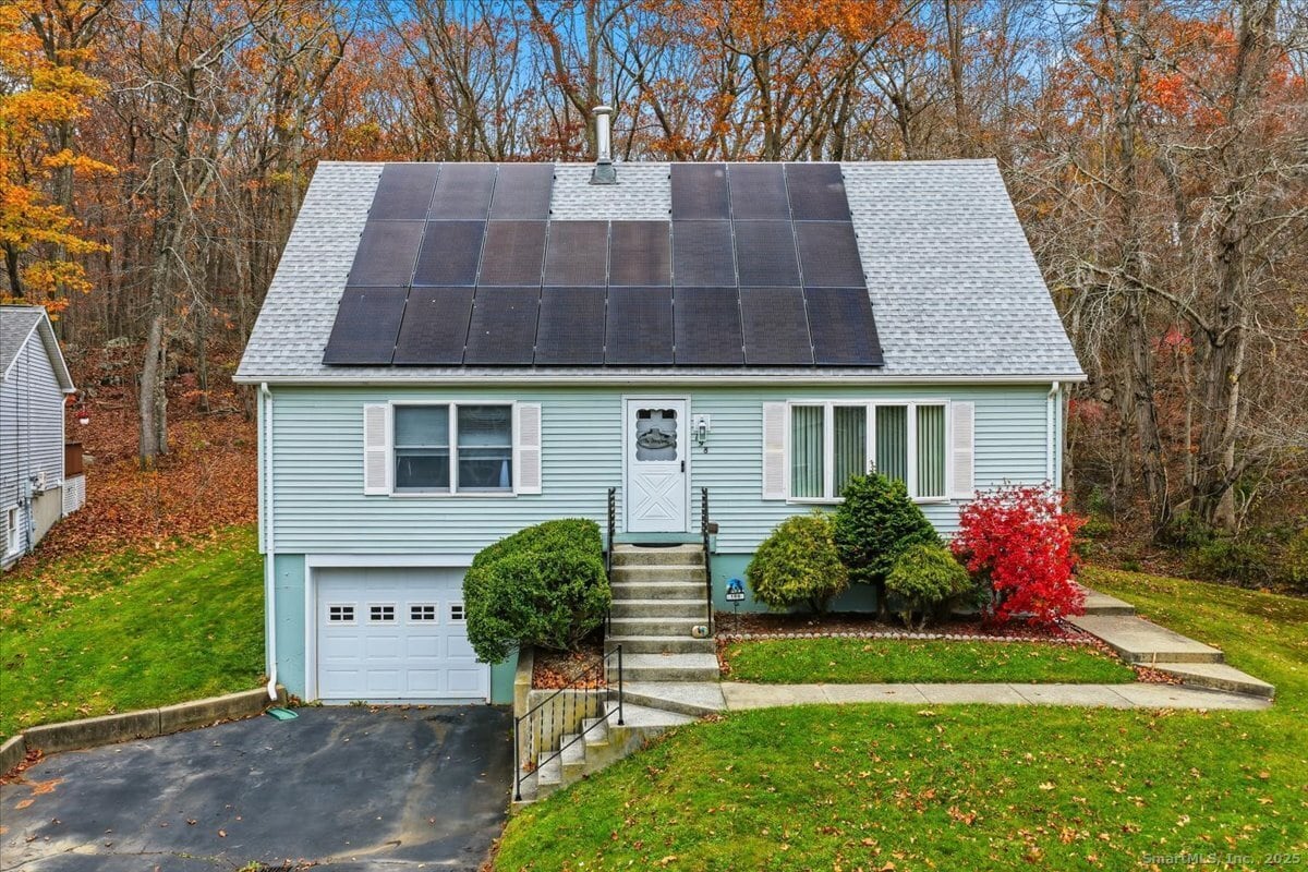 Foto principal - 198 Dartmouth Dr