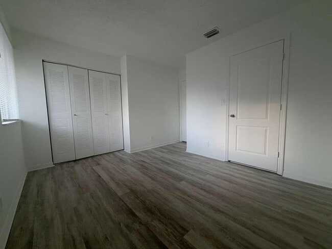 Foto del edificio - 21300 NE 8th Ct