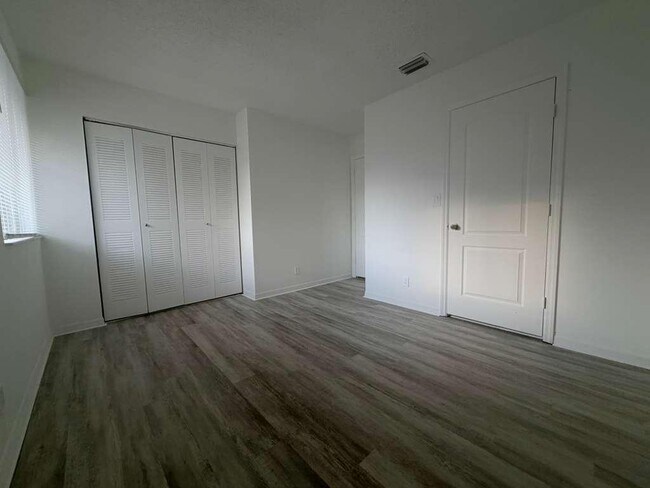 Photo - 21300 NE 8th Ct Townhome