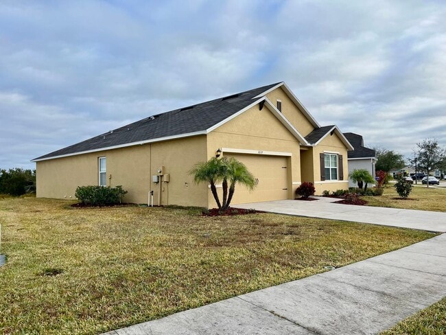 Building Photo - 3227 Bayou Bay Dr