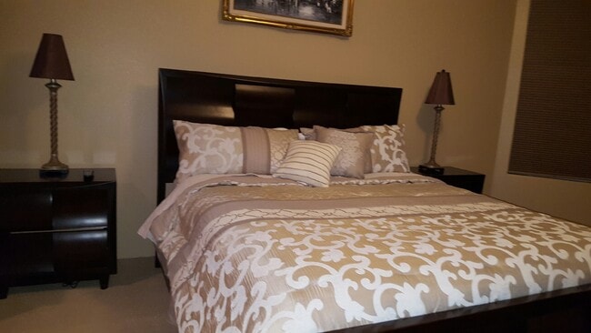 Foto del edificio - 74075 Alpine Ln